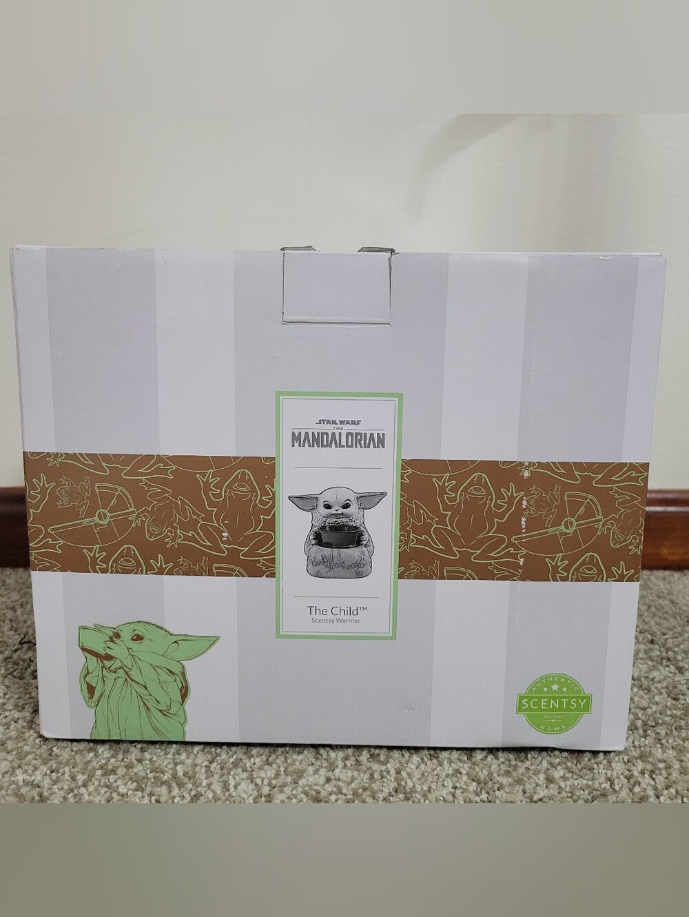 NIB Scentsy Wax Warmer Star Wars The Child (Grogu) The Mandalorian Baby Yoda